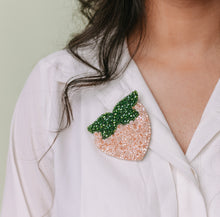 Load image into Gallery viewer, Strawberry Brooch/Necklace