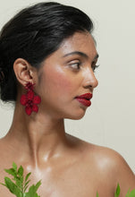Load image into Gallery viewer, Hibiscus Earrings