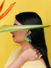 Load image into Gallery viewer, Titmouse Bird Earrings